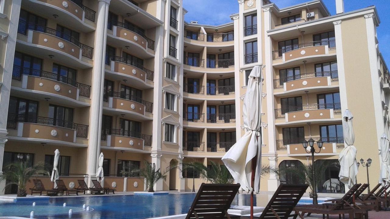 Flora Beach Private Aparthotel Pomorie Kültér fotó