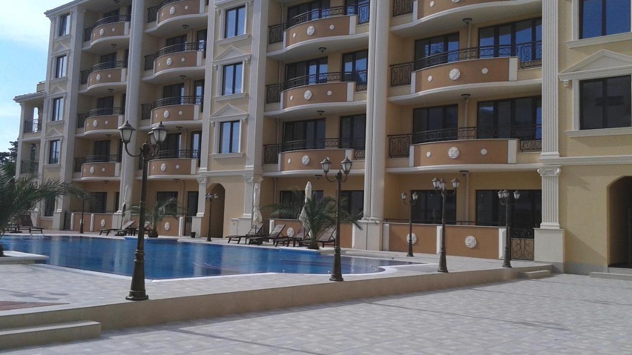 Flora Beach Private Aparthotel Pomorie Kültér fotó